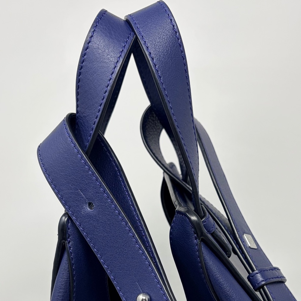 Loewe Compact Hammock Bag - Picture 7 of 15